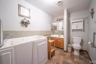 419 E Hardy St, St James, MO 65559 - Photo 31