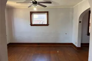 6418 West Ct, Saint Louis, MO 63116 - Photo 3