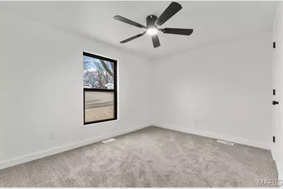 307 Poe Street, Park Hills, MO 63601 - Photo 15