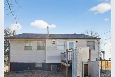 321 Caithness Road, Saint Louis, MO 63137 - Photo 5