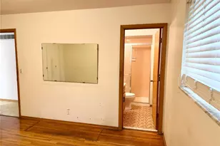 1019 Active Dr, Saint Louis, MO 63146 - Photo 15