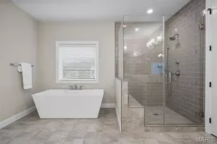 413 Stonechase Ln, Town and Country, MO 63141 - Photo 25