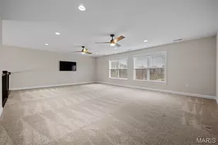 413 Stonechase Ln, Town and Country, MO 63141 - Photo 27