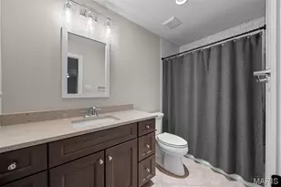 413 Stonechase Ln, Town and Country, MO 63141 - Photo 29