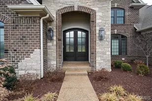 413 Stonechase Ln, Town and Country, MO 63141 - Photo 3
