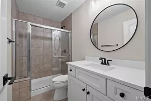 413 Stonechase Ln, Town and Country, MO 63141 - Photo 31