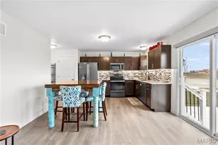 554 Summer Glen Ln, Saint Charles, MO 63301 - Photo 11