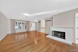 7344 Whitehall Colonial Ln, Affton, MO 63119 - Photo 5