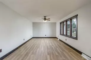 257 Parkway Ave, Lebanon, MO 65536 - Photo 5