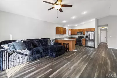 617 N 6th Street, Festus, MO 63028 - Photo 5