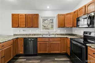 617 N 6th St, Festus, MO 63028 - Photo 9