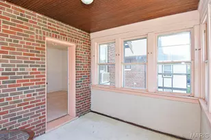 1071 Terrace, Saint Louis, MO 63117 - Photo 19