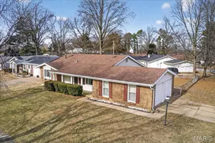 1 Welwyn Ct, Black Jack, MO 63033 - Photo 3