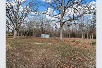 2803 Highway J, Bourbon, MO 65441 - Photo 39