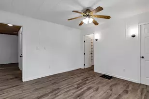 2803 Hwy J, Bourbon, MO 65441 - Photo 23