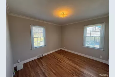 11015 Golf Crest Drive, Saint Louis, MO 63126 - Photo 7