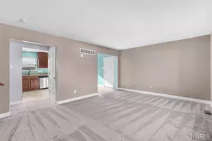 300 Mill Pond Dr, O'Fallon, MO 63366 - Photo 5