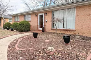 1060 Aubuchon St, Florissant, MO 63031 - Photo 27