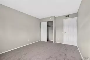 10744 Forest Path Dr, Saint Louis, MO 63128 - Photo 21