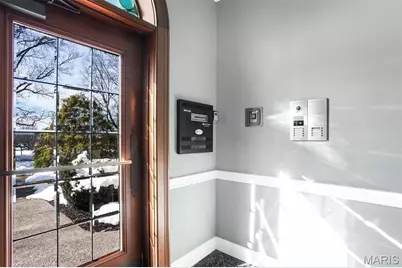 15 Topton Way #1B, Saint Louis, MO 63105 - Photo 5