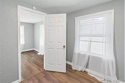 2005 N Hanley Road, Hanley Hills, MO 63114 - Photo 13
