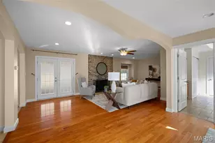 603 Rue Montand Dr, Ballwin, MO 63011 - Photo 11