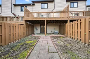 624 Painted Vista Dr, Ballwin, MO 63021 - Photo 41