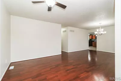 15533 97th Avenue, Florissant, MO 63034 - Photo 3