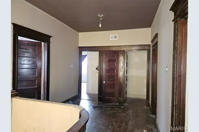 17 Windermere Place, Saint Louis, MO 63112 - Photo 13