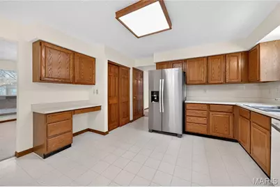 1276 Stephenridge Drive, Saint Charles, MO 63304 - Photo 11