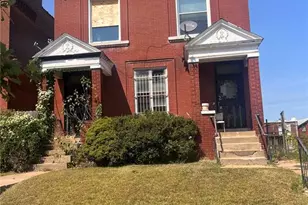 4555 Clarence Ave, Saint Louis, MO 63115 - Photo 3