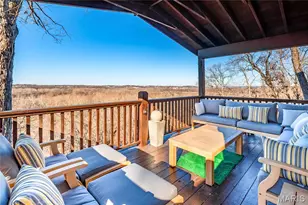 5921 Summerhedge Pl, Saint Louis, MO 63128 - Photo 17