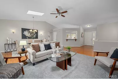 807 Briarwood Court, Lake Saint Louis, MO 63367 - Photo 7