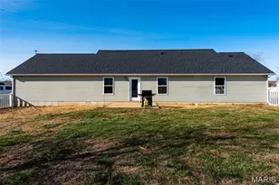 644 Arrowhead Ln, Union, MO 63084 - Photo 3