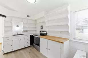 3311 Marbury Dr, Saint Louis, MO 63129 - Photo 7