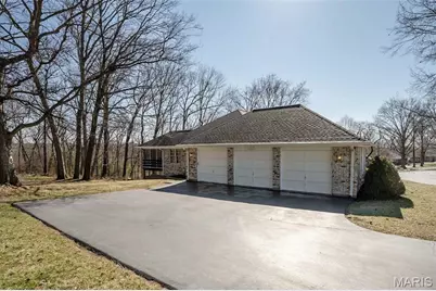 9802 Eagle Hill Lane, Sunset Hills, MO 63127 - Photo 57