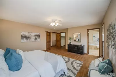 9802 Eagle Hill Lane, Sunset Hills, MO 63127 - Photo 37