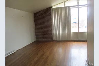 2410 Netherwood Drive, Saint Louis, MO 63136 - Photo 3