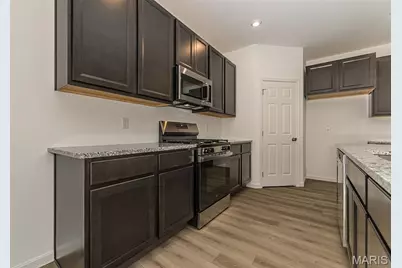 207 Townshead Way, O'Fallon, MO 63368 - Photo 11