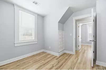 7148 Kensington Avenue, Saint Louis, MO 63143 - Photo 19