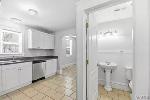 7148 Kensington Ave, Saint Louis, MO 63143 - Photo 11