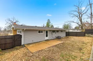 1001 Coffey Ct, Saint Louis, MO 63126 - Photo 15