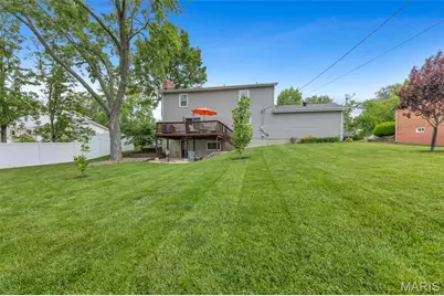 242 Aspen Trail Drive, Ballwin, MO 63011 - Photo 53