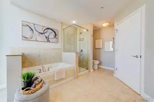 4909 Laclede Ave, Saint Louis, MO 63108 - Photo 9