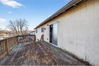 2715 Creekwood Manor Lane, Saint Louis, MO 63125 - Photo 19