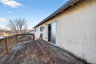 2715 Creekwood Manor Ln, Saint Louis, MO 63125 - Photo 19