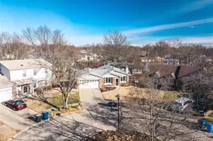 1003 Fernwood Trail Ct, Florissant, MO 63031 - Photo 49