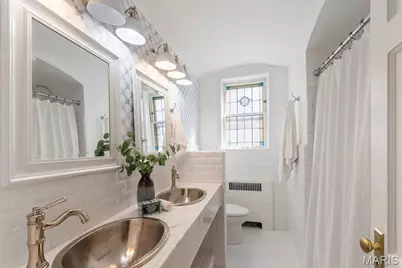 7520 Oxford Drive #1E, Clayton, MO 63105 - Photo 11