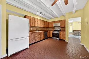 11612 Heather Dale Dr, Saint Louis, MO 63146 - Photo 9