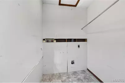 11612 Heather Dale Drive, Saint Louis, MO 63146 - Photo 11